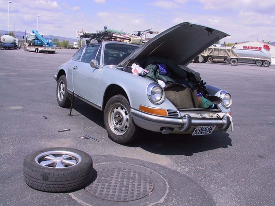 911