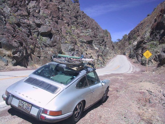 911