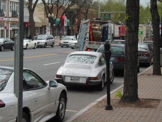 911